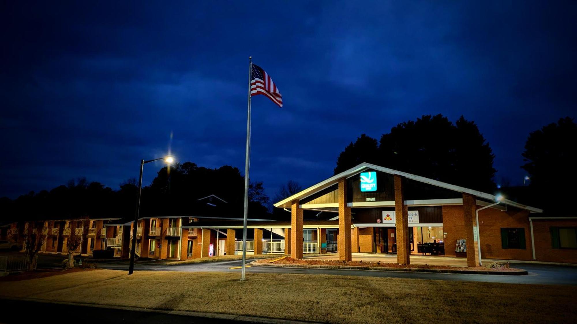 My Home & Suites Toccoa מראה חיצוני תמונה